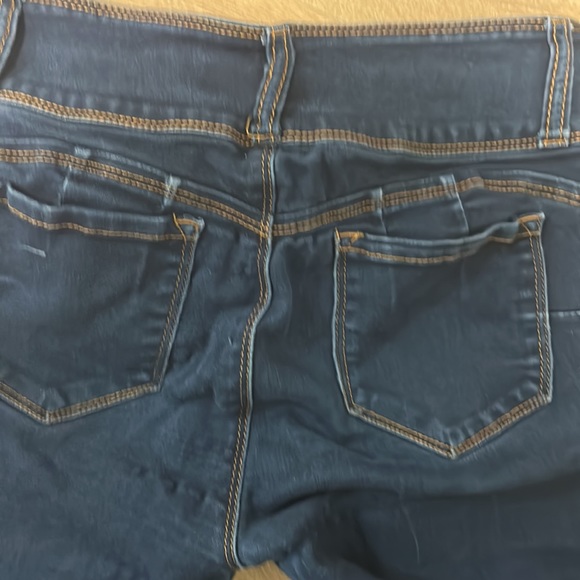 wax butt jeans - Picture 3 of 4